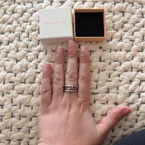 Gold and silver 3 stack linked ring